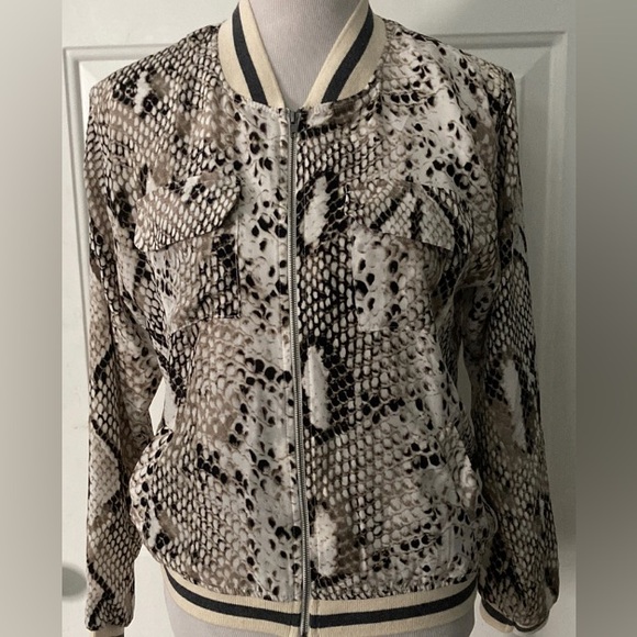 Laila & Savannah Silk Snake Python Print Bomber Jacket M - Picture 1 of 9
